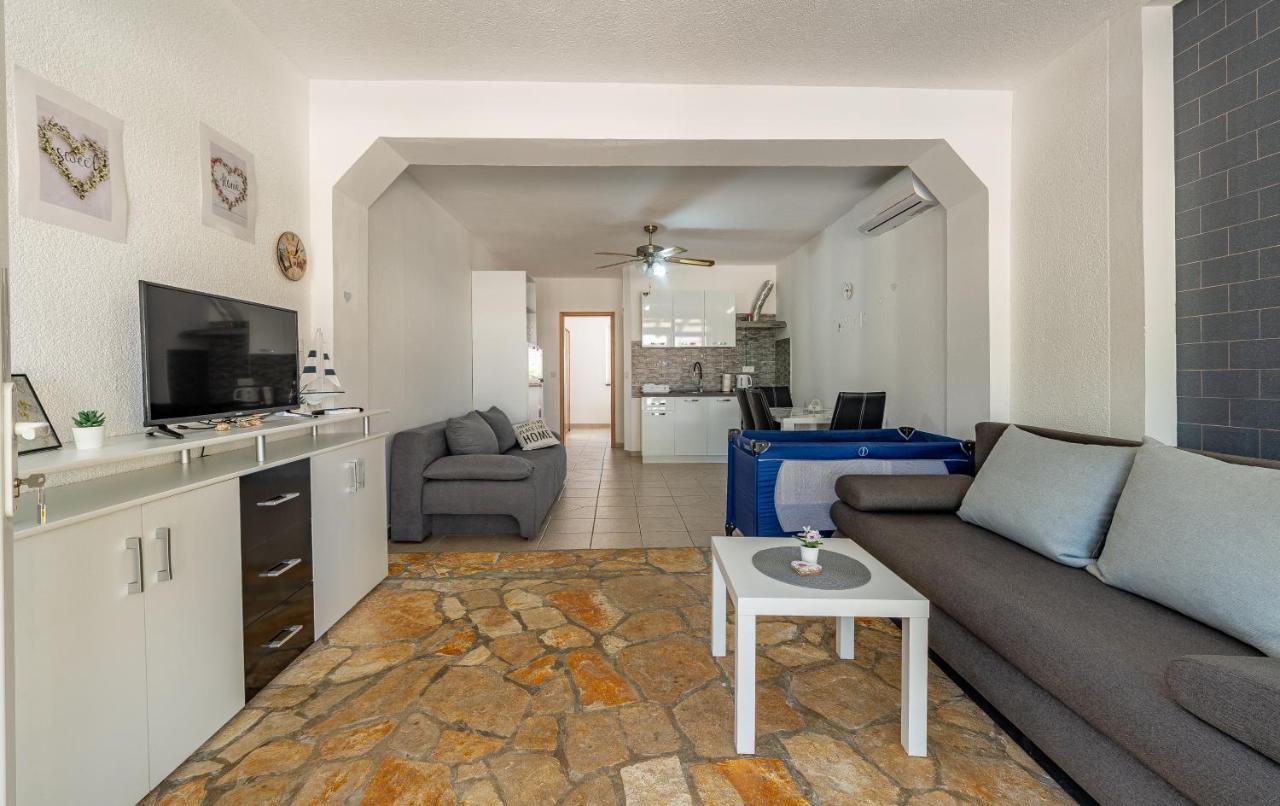 Apartments Villa Agape Vir Extérieur photo