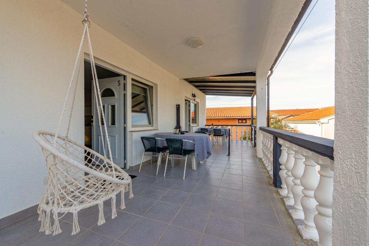 Apartments Villa Agape Vir Extérieur photo