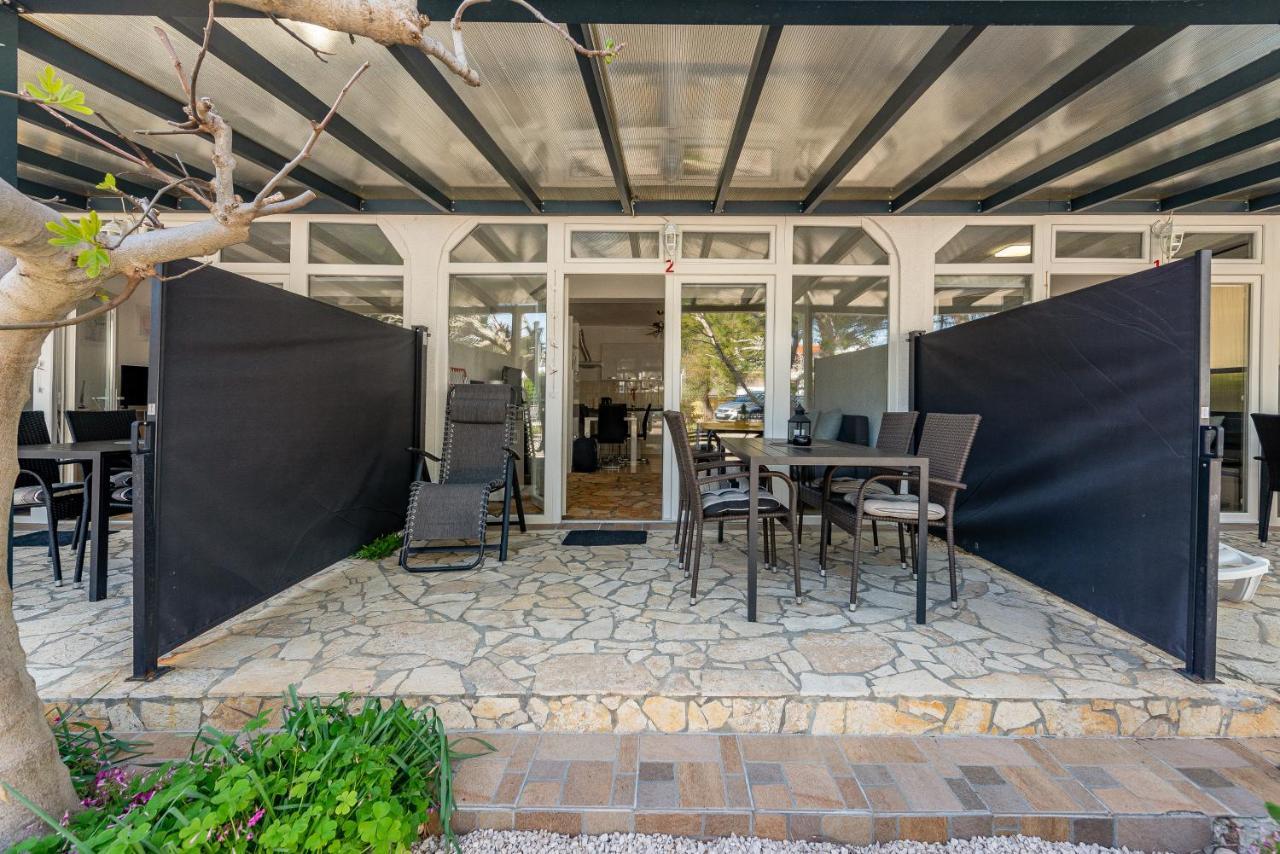 Apartments Villa Agape Vir Extérieur photo