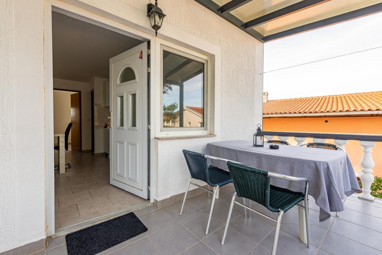 Apartments Villa Agape Vir Extérieur photo