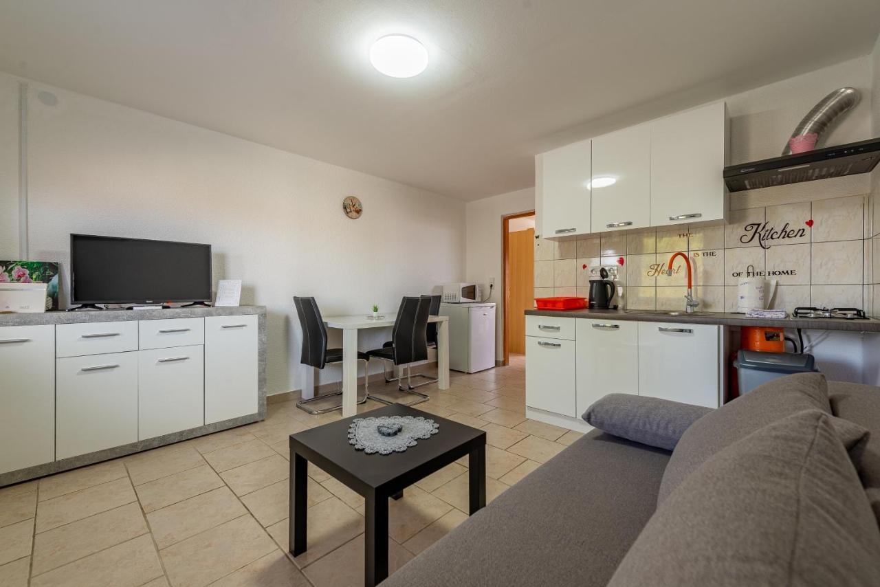 Apartments Villa Agape Vir Extérieur photo