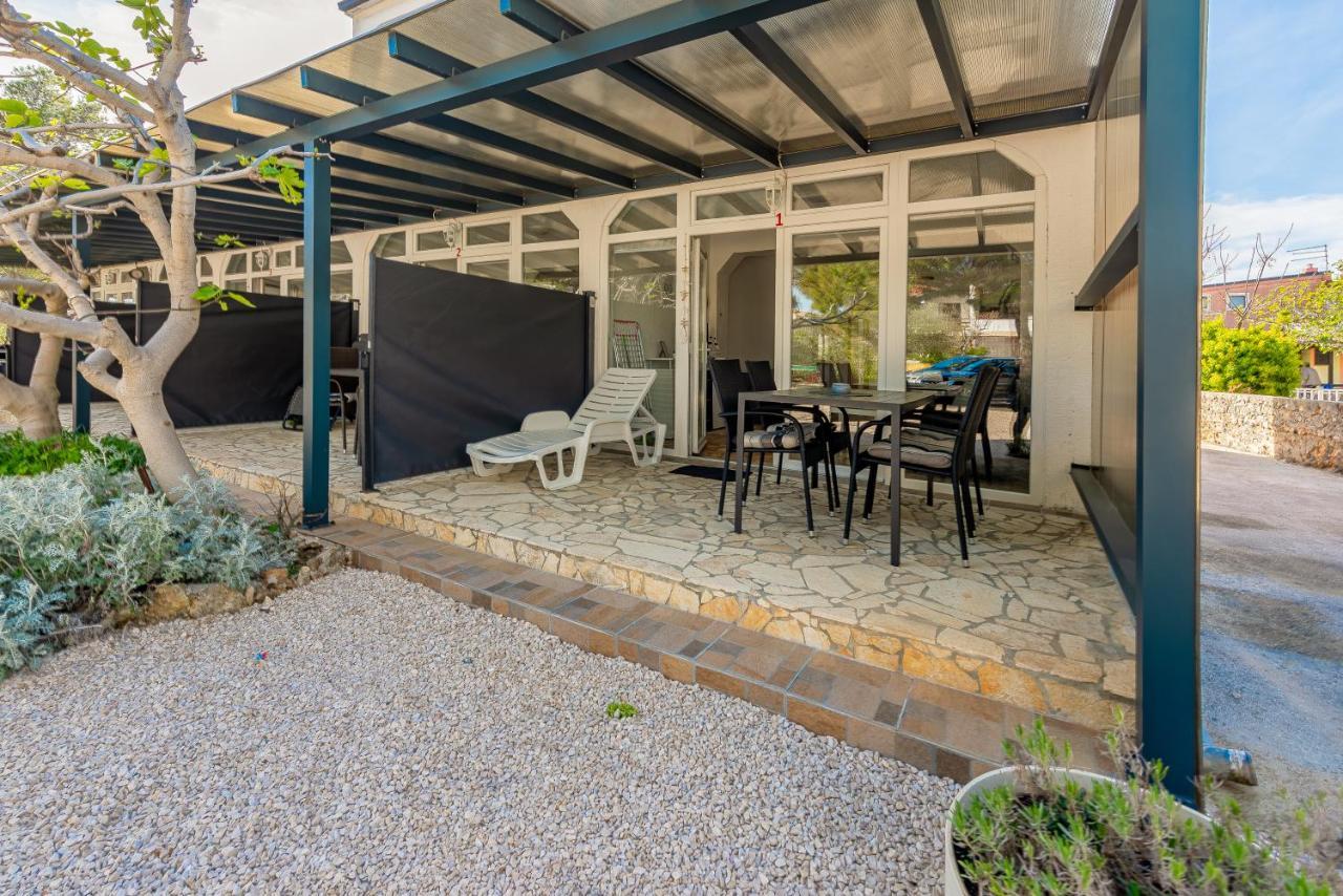 Apartments Villa Agape Vir Extérieur photo